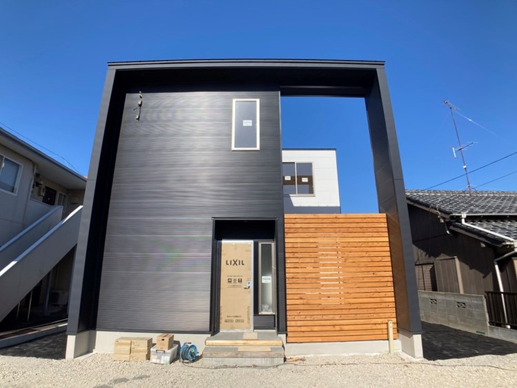 キャレノワール広沢 外観