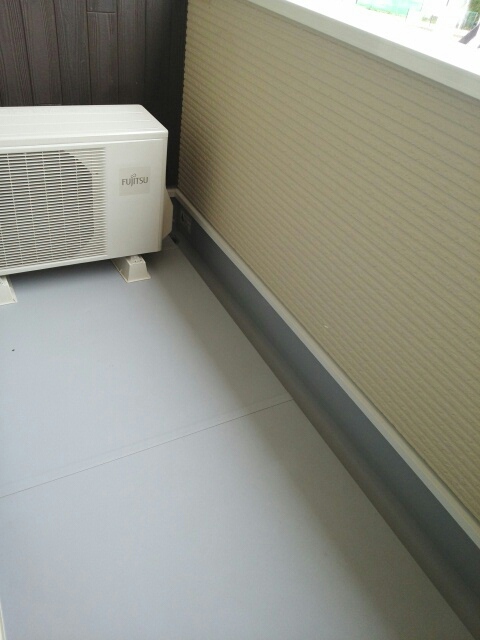 ムーンローズ ベランダ