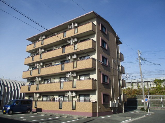 Bellku－U（ベルクユー） 302号室 外観