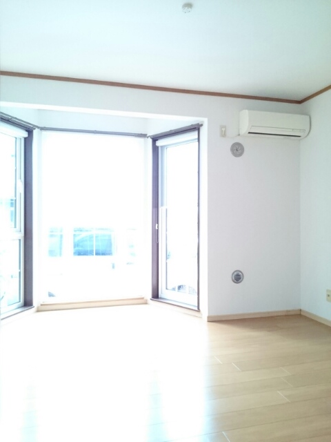 クレストールモリカミ リビング