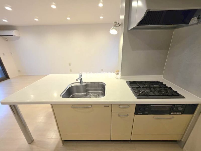 ブロードメゾン AB キッチン