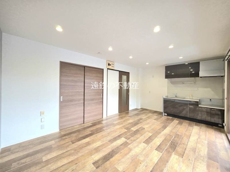 アーリーバード A リビング