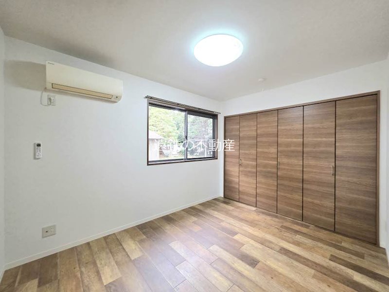 アーリーバード A ベッドルーム