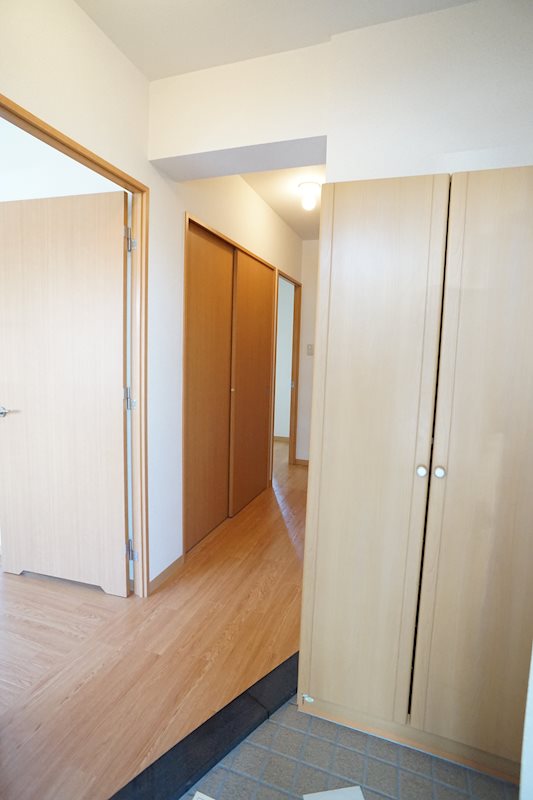 グランドール 玄関