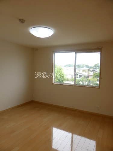 Ｌｉｌｉｅｎ　Ｂｅｒｇ　Ｍ ベッドルーム