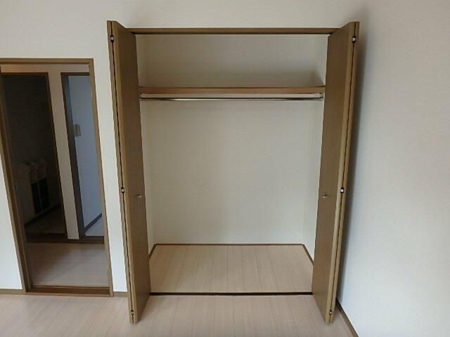 スカイハイツC 収納