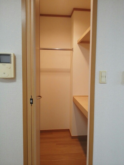 ラフィーネＳ その他3