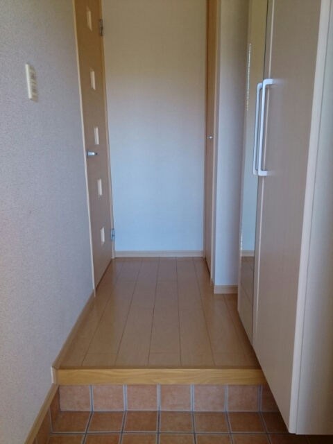 カルムメゾンＡ 玄関