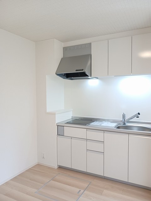 ホワイトルーム恩地 キッチン