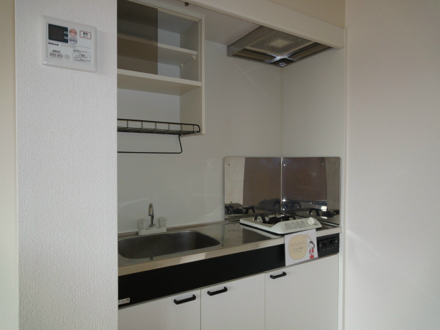 メゾン・ド・リンデン Ｂ キッチン