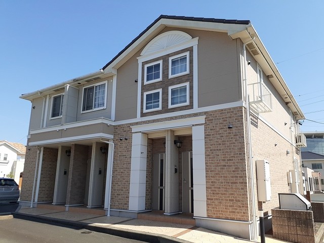 エヴァーグリーン 201号室 外観