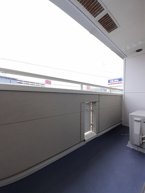 エヴァーグリーン ベランダ