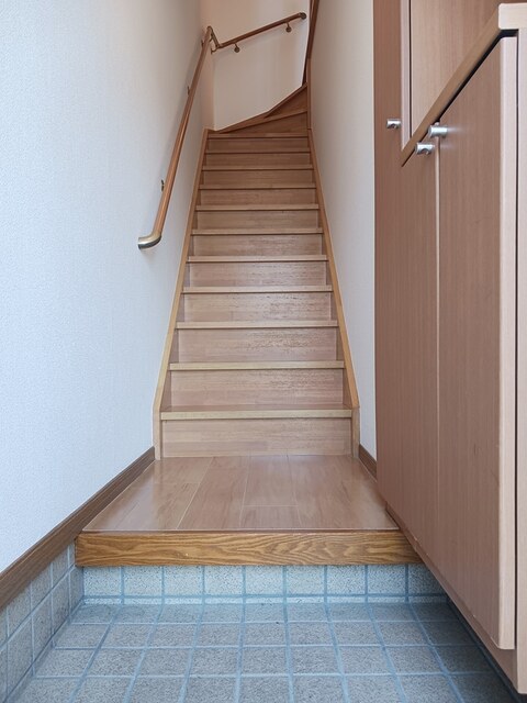 ピチカート　Ａ 玄関