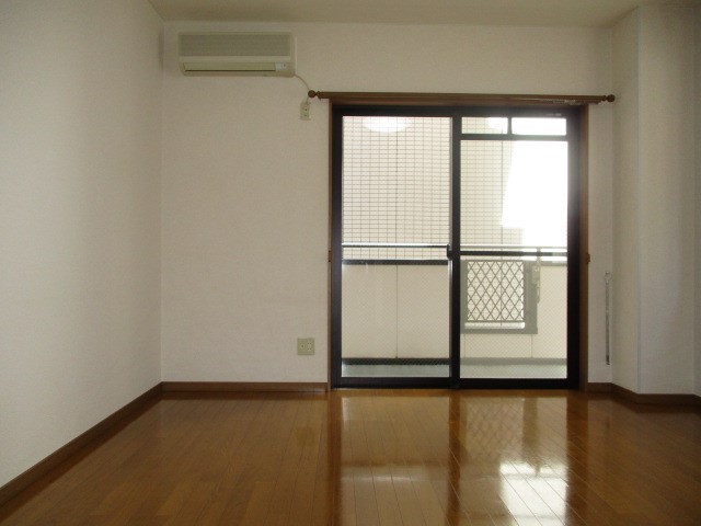 フォーレ三和Ⅱ リビング