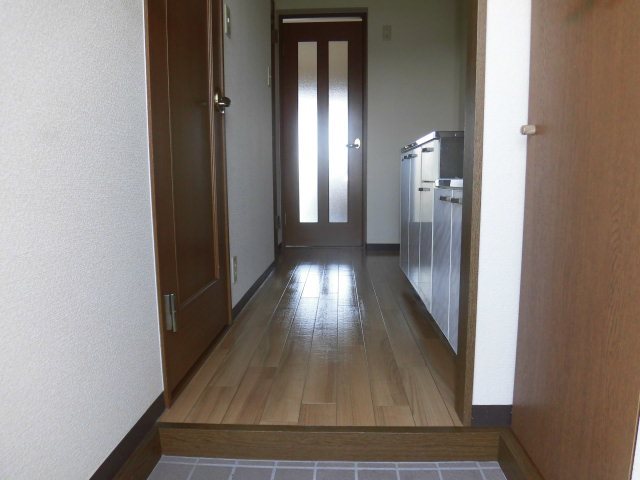 エコパビュー 玄関