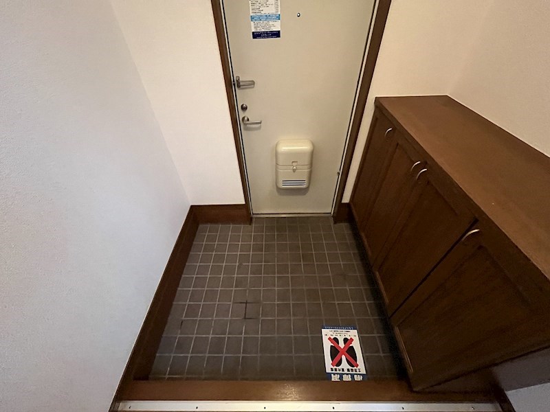 プリマヴェーラⅡ 玄関