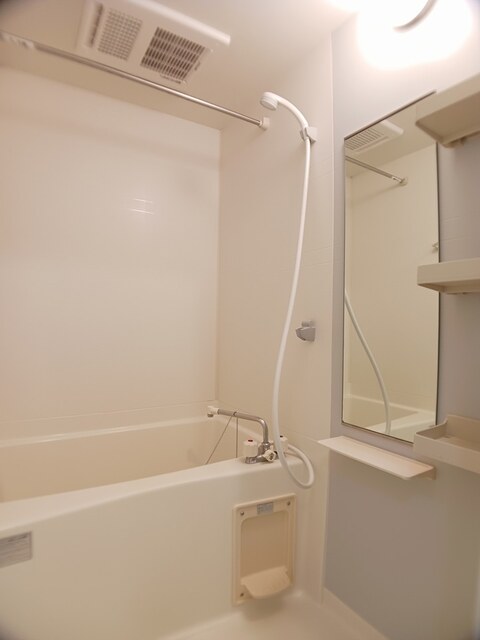 ホワイトテラス 風呂画像