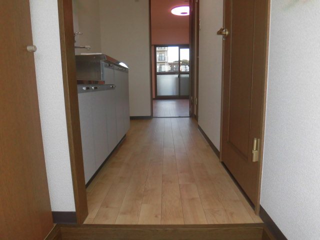 ハミング愛野 玄関