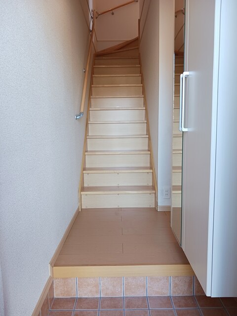 カスタニエン 玄関