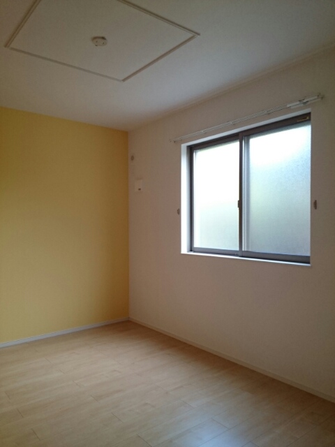 ヒルトップイイダⅡ ベッドルーム