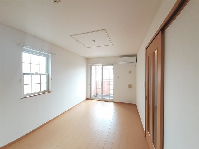 グランブルー　Ⅱ リビング