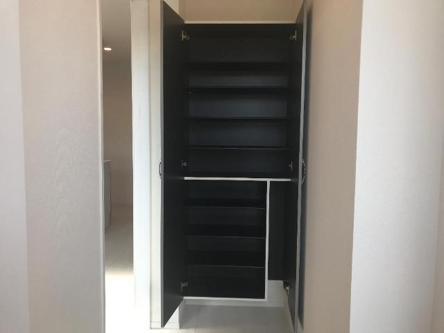 ルビーセブン（ＲＵＢＹⅦ） 玄関