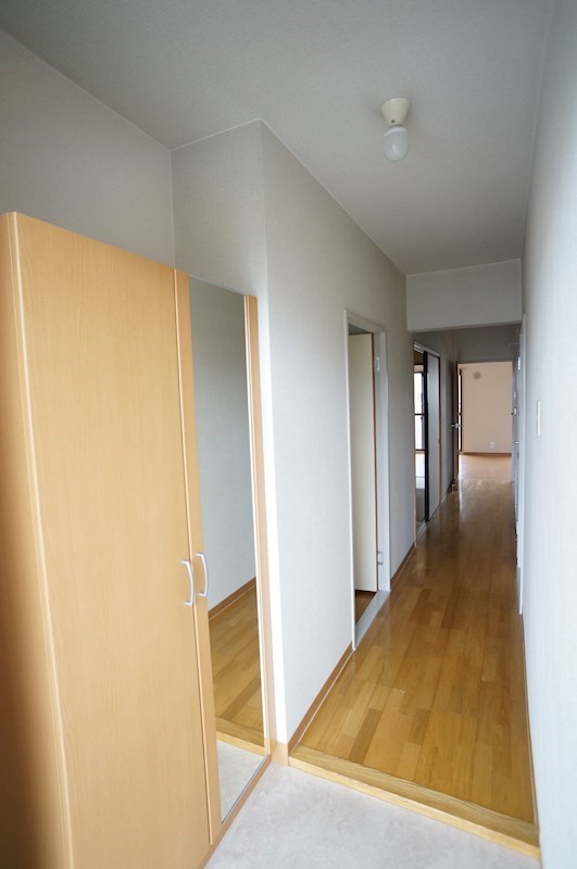 マ・メゾン蜆塚 玄関