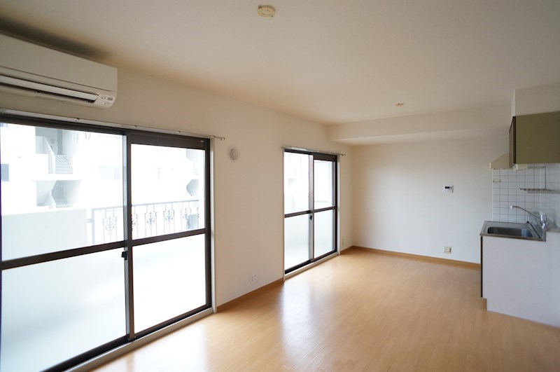 マ・メゾン蜆塚 リビング