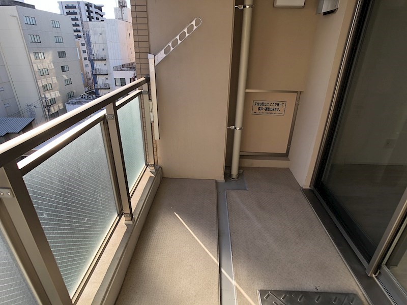 アートフォルム元城 ベランダ