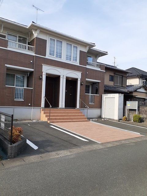 ＳｏｕｔｈＳｕｎＦｌｏｗｅｒ 駐車場
