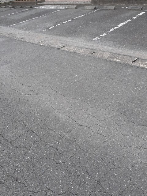 コミュニティ２１ 駐車場