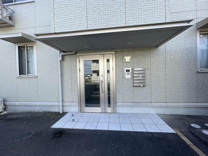 サニーコート　B棟 エントランス