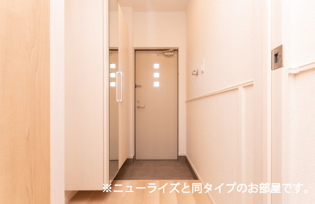 ルナ　ソレイユ 玄関