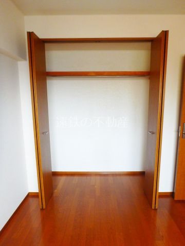 北川原ロビスト 収納