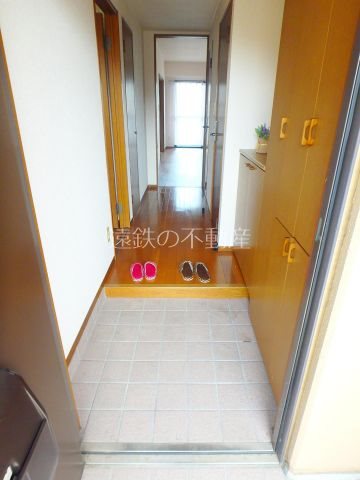 北川原ロビスト 玄関