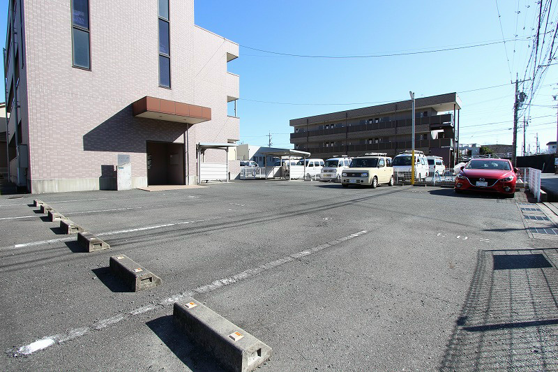 センチュリー21 駐車場