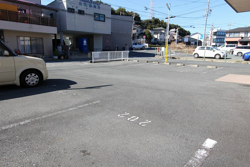センチュリー21 駐車場