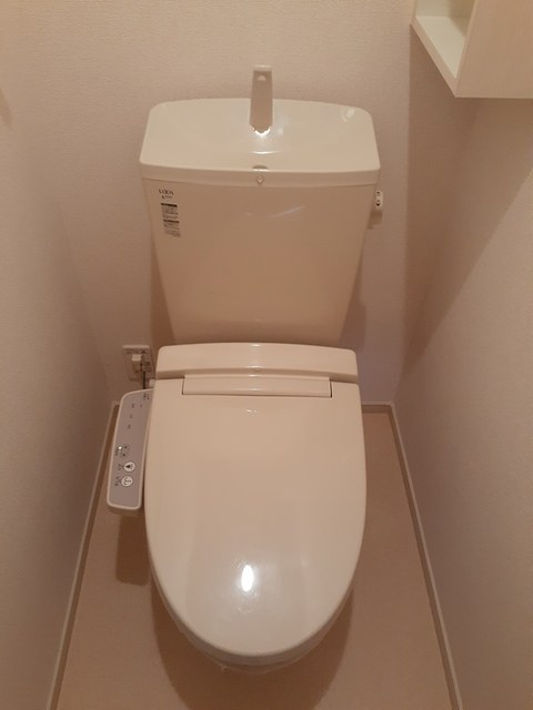 メゾン　ブランシュ トイレ
