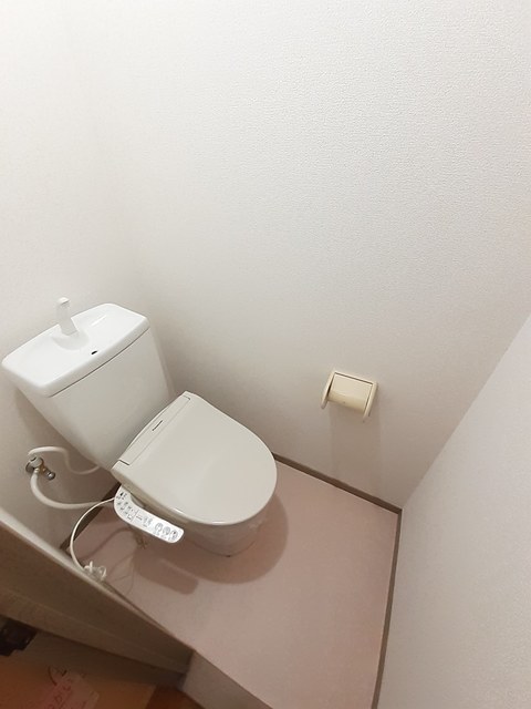 メゾンエンジュ トイレ