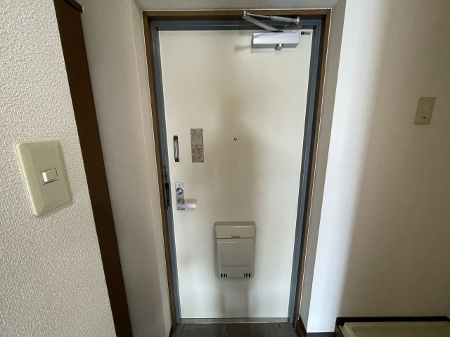 ラ・セフィーロⅥ 玄関