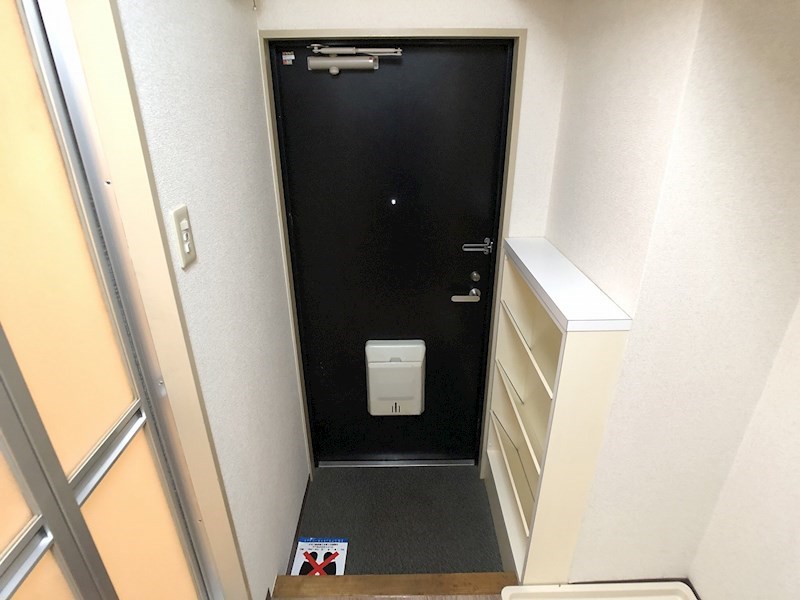 ロイヤルロード 玄関