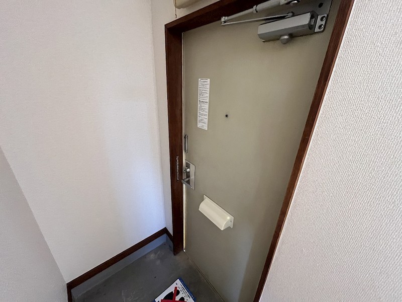 サンハイツ２ 玄関