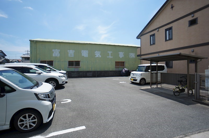 アルモニアⅡ 駐車場