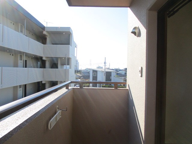 シャンボールⅢ ベランダ