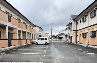 ボナール薗ケ谷Ⅱ 駐車場