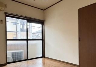 ボナール薗ケ谷Ⅱ リビング