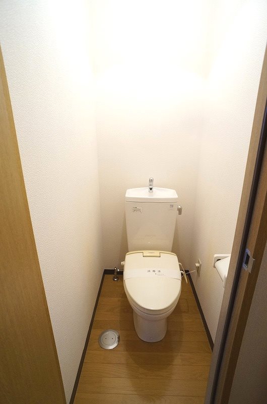 カーサアスカル トイレ