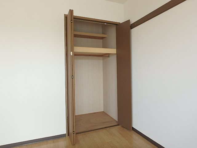 ユートピアマツバラ 収納