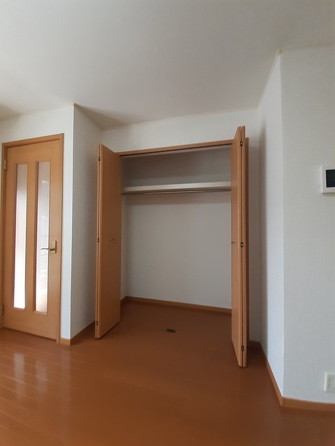 ラークヒルズ ベッドルーム