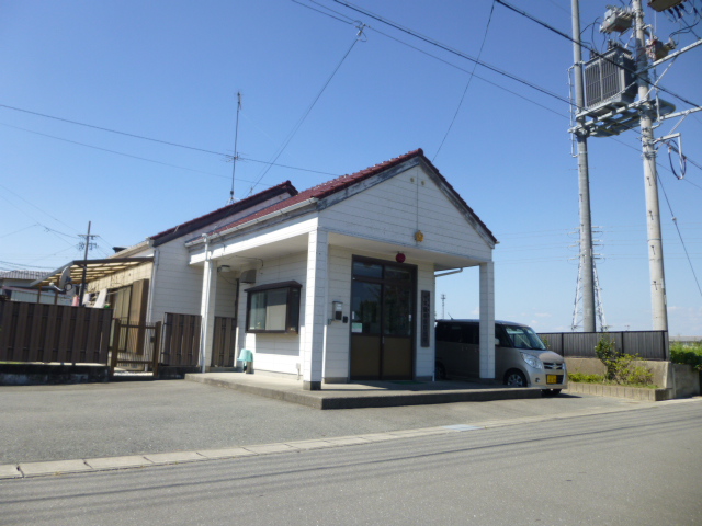 ラークヒルズ 警察署・交番